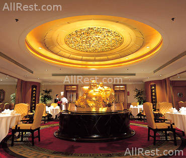 Shangri-La Hotel 12